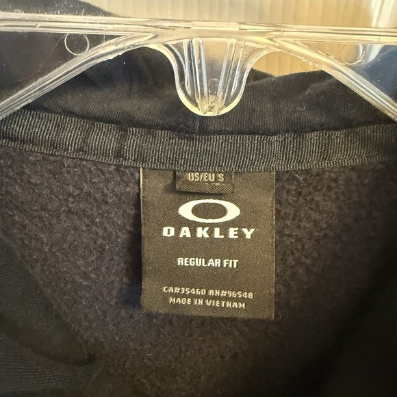 Oakley Mens Small Hoodie Sweatshirt Black Pullover - Picture 2 of 4